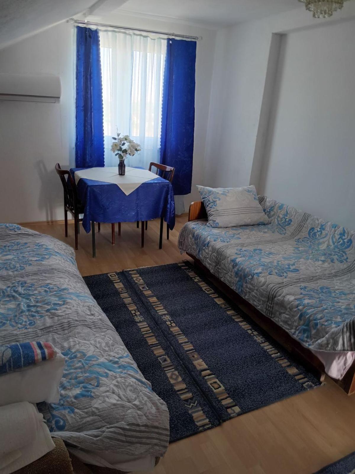 Guesthouse Sobi-Rooms Gradsko Eksteriør billede